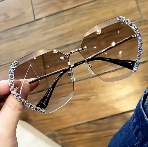 Gray helmet for bikers